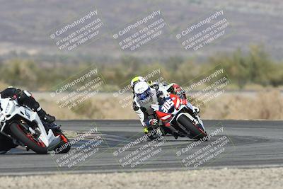 media/Nov-02-2025-CVMA (Sun) [[337aff29ab]]/Race 8-Formula Lightweight Twins Shootout/